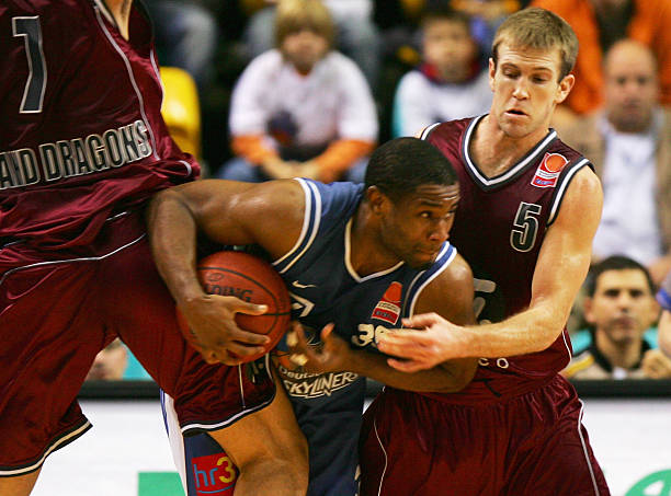 但他的角色 但他的角色