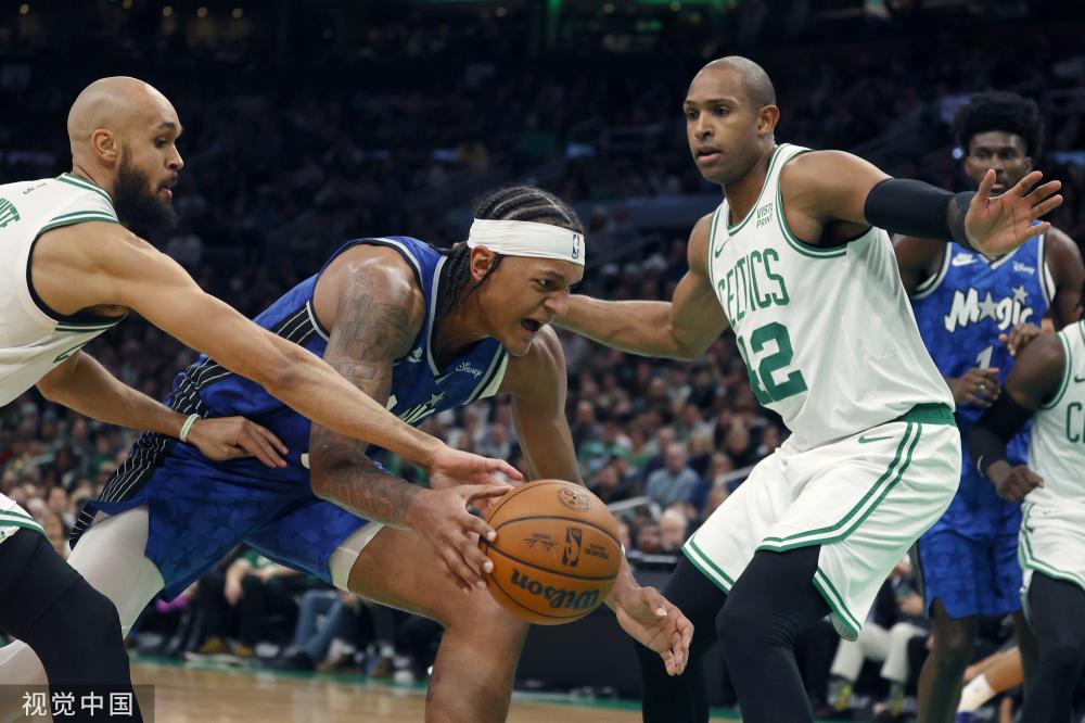 在禁区的卡 在禁区的卡