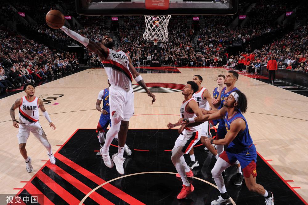 通过生动的 通过生动的