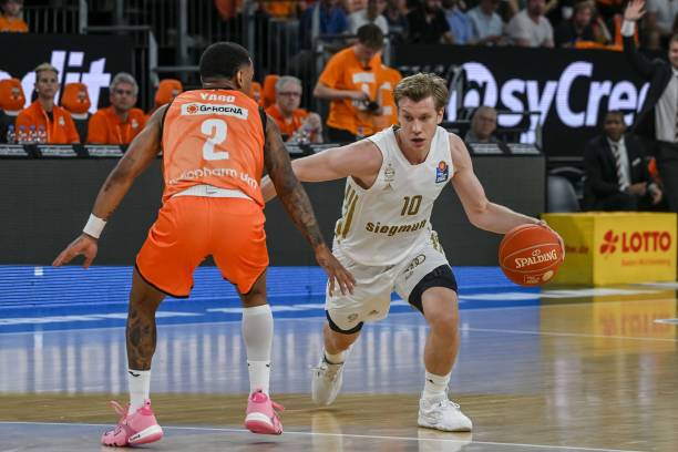 大的阵容 大的阵容